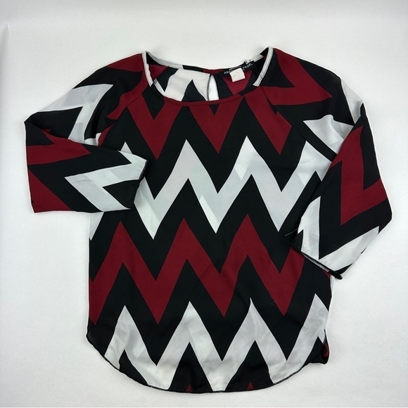 Absolute Angel Blouse Sirt Womens Large Red Black White Chevron Lightweight - Picture 1 of 10